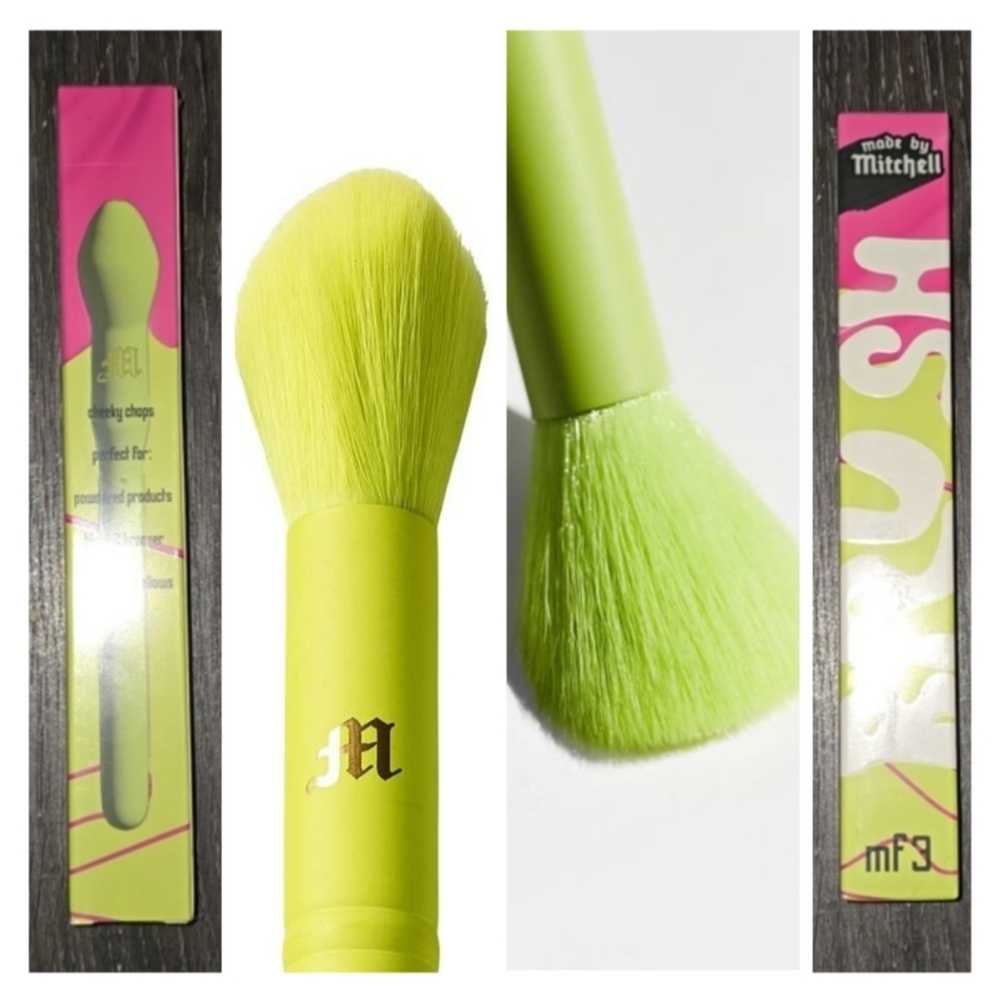 Made By Mitchell "MF3 Cheeky Chops" Face Brush